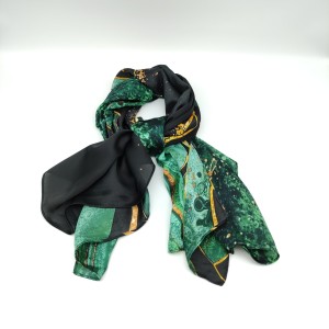 Green imitation silk printed plaid square scarf